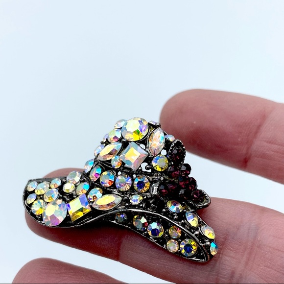 Vintage Aurora Borealis Crystals Hat Multi Faceted Silver Tone Brooch Pin - Picture 5 of 9